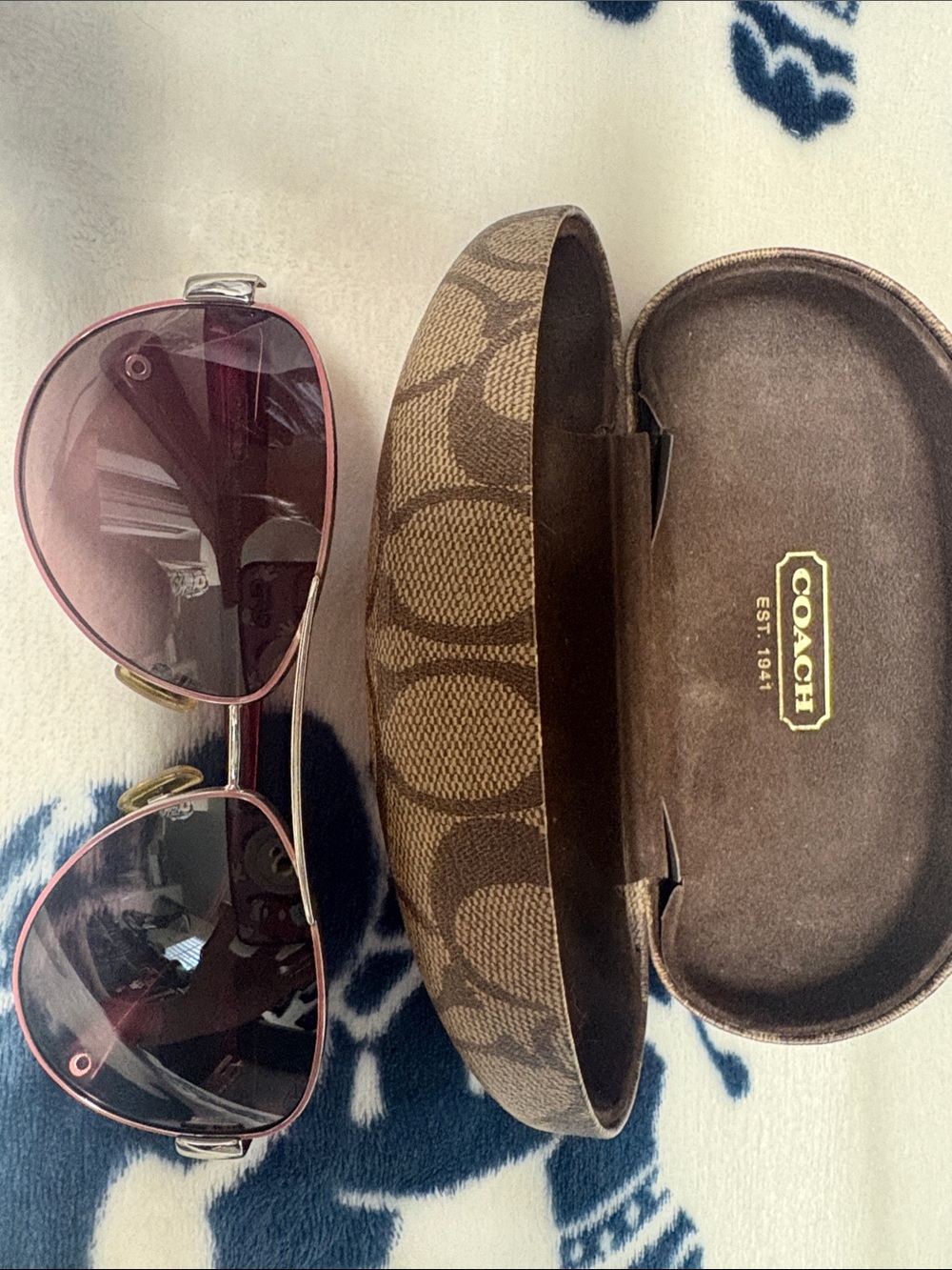 Coach Aviator Sunglasses with Pink Gradient Lenses and Gold Accents